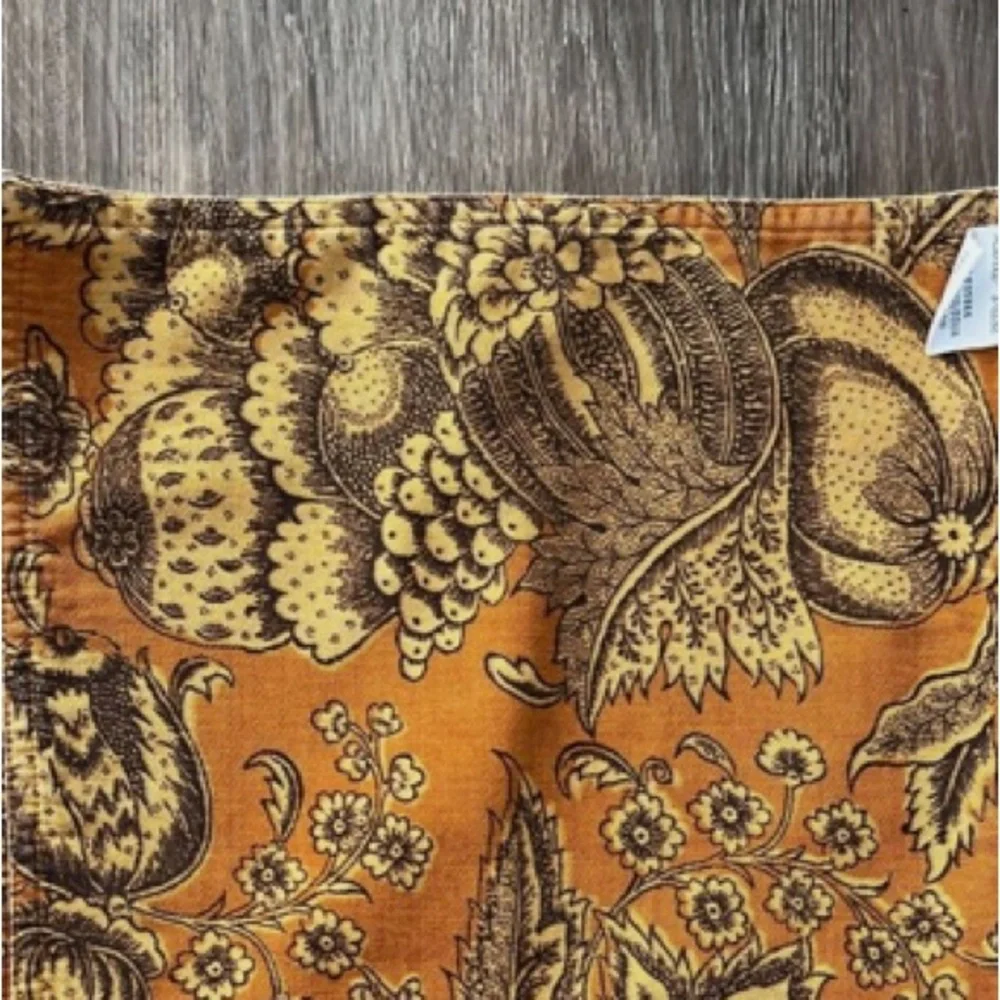 New Closet Item Zina Vasi 3 pack Vintage placemats